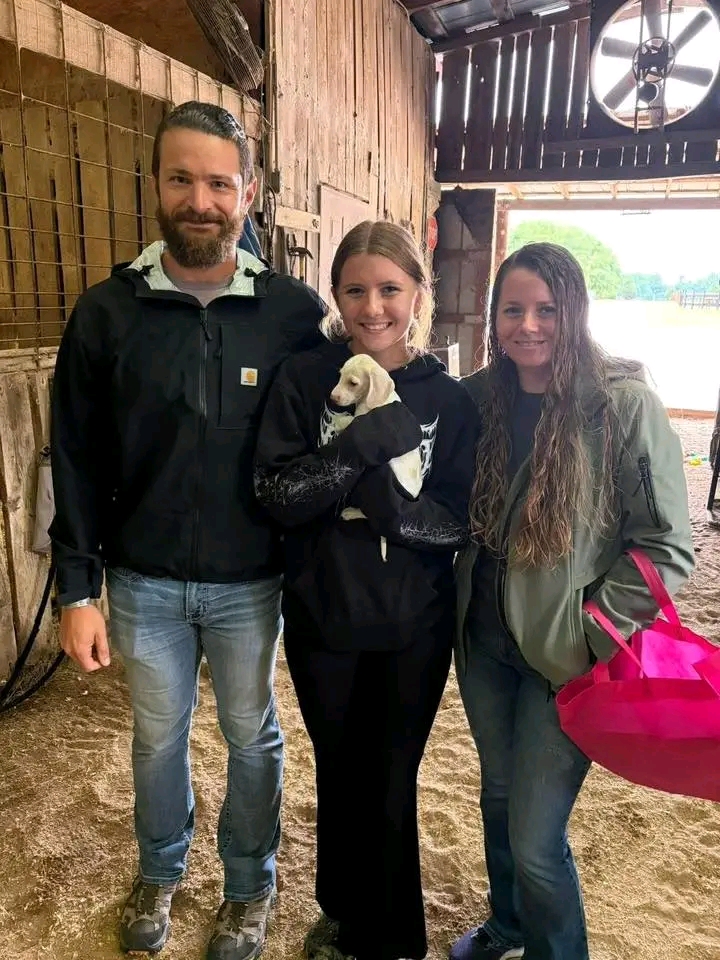 The Abara Family with Nutmeg